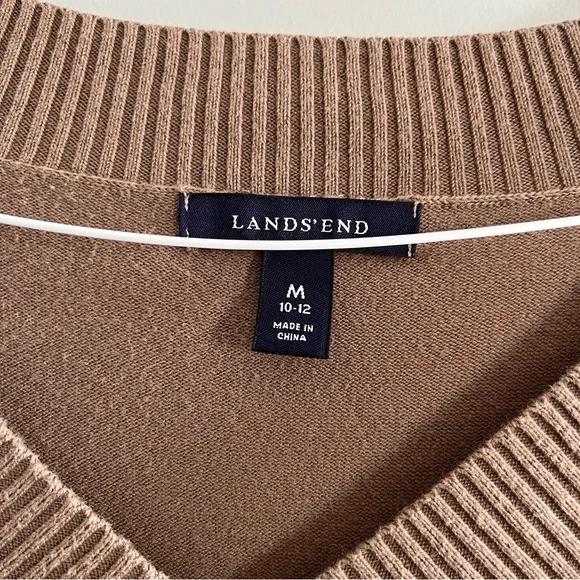 Lands’ End Women V Neck Sweater Lightweight Knit Tan Brown Medium 10-12 - Picture 3 of 6